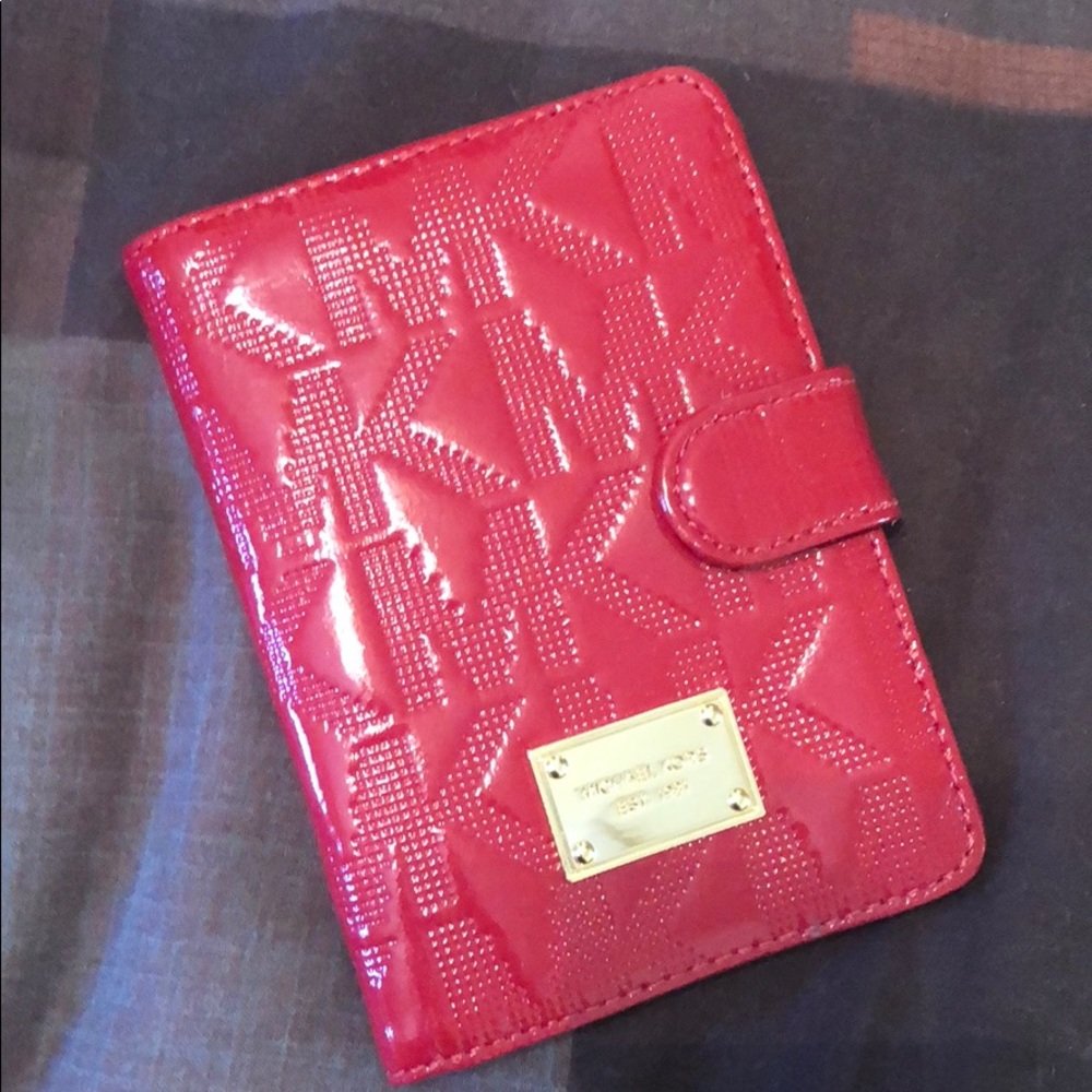 Michael Kors Passport Cover